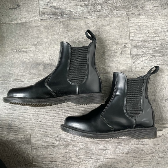 Dr martens women’s smooth leather Chelsea boots - Picture 5 of 8